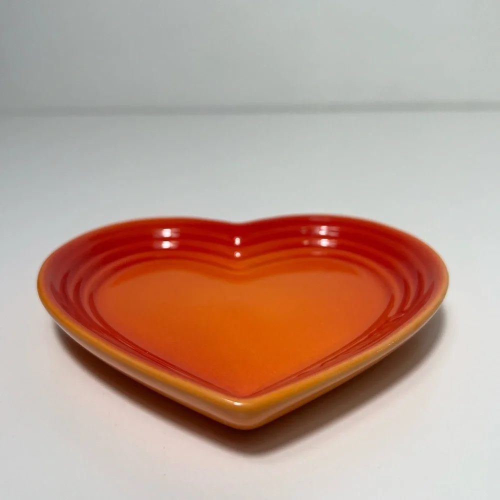 Le Creuset Flamme Dorée Stoneware Heart Shaped Trinket Dish Plate Tray Bowl